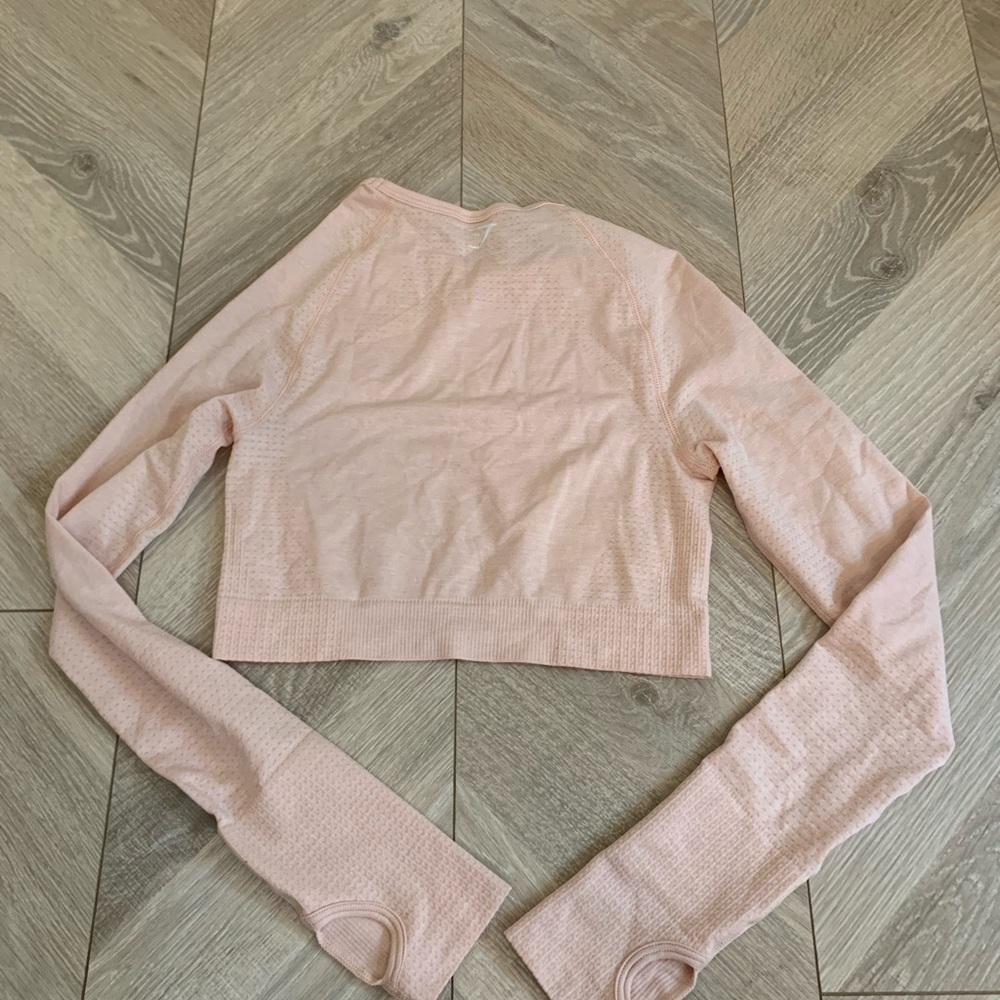 Gymshark XS Crop Top Long Sleeve Pink